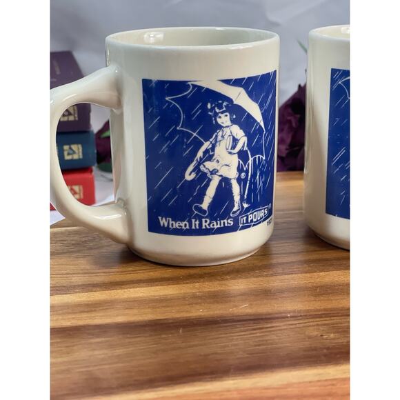 Set of 3 Vintage Morton Salt Girl Coffee Mugs - When it Rains it Pours - Picture 3 of 8